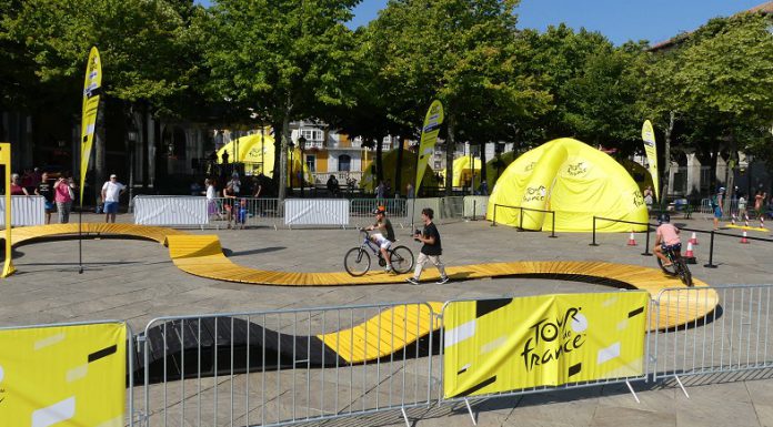 Lekeitio acoge la primera etapa de “Tour Eguna”, la fiesta del ciclismo que recorrerá Bizkaia durante el próximo año