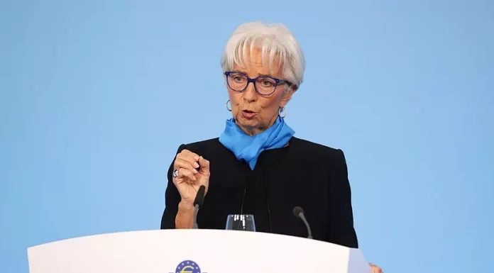 El BCE teme que el impuesto a la banca afecte «negativamente al crecimiento económico real»