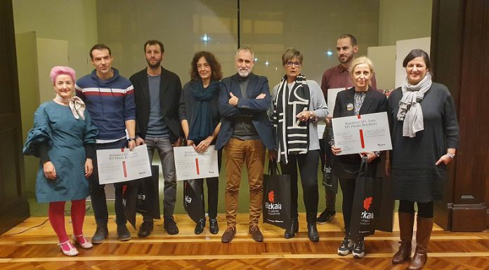 La Diputación Foral de Bizkaia entrega los premios del concurso literario BizkaIdatz XIV