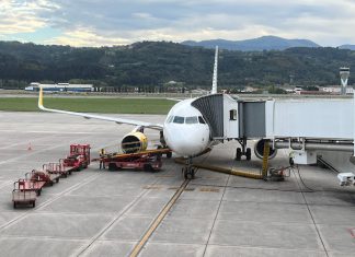 Convocadas huelgas en Aena y Air Nostrum para estas Navidades