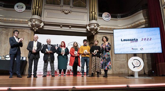 Los Premios Lauaxeta de Honor 2022 galardonan la difusión internacional del conocimiento y uso del euskera