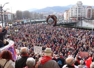 Los pensionistas celebran el quinto aniversario de su movilizaciones afirmando que aún hay «mil razones para seguir peleando»