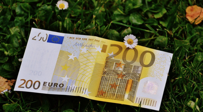 Las familias con bajos ingresos ya pueden solicitar el cheque de 200 euros