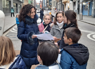 Bilbao pone en marcha un proyecto piloto para mejorar la señalización de los entornos escolares