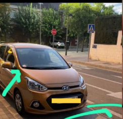 Deja mucho espacio al aparcar y le escriben esta nota