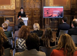 Bizkaia reúne a los principales agentes institucionales, empresariales y educativos en el desarrollo del Compromiso por el Talento