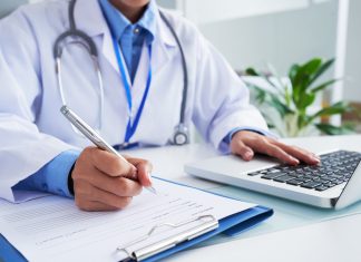¿Dónde contratar un buen seguro de salud y qué tener en cuenta al hacerlo?