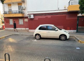 Aparca así y le dejan este mensaje
