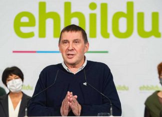 La Fiscalía no ilegalizará EH Bildu al considerarla «una formación política democrática»