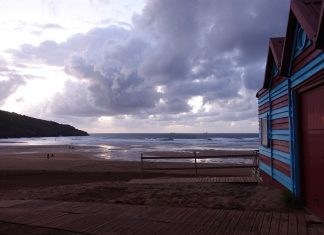 Fallece un joven de 23 años ahogado en la playa de La Arena