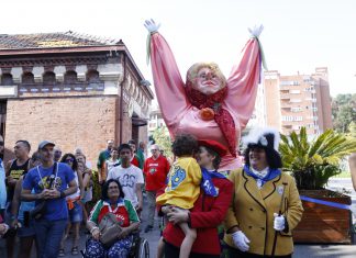 La terapia festiva de Marijaia y el Circo animan a los niños ingresados en el Hospital de Basurto