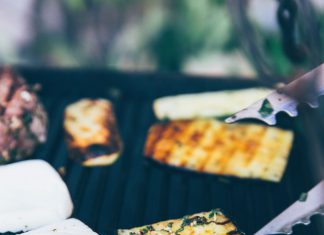 Parrilladas de verano de verduras con conservas de Serrats: Un festín sabroso y saludable