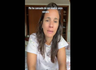 Confiesa que se ha «cansado de ser madre este verano» y se vuelve viral