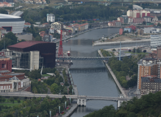 El Ayuntamiento de Bilbao recibe el premio “Nuevos Caminos” por su trabajo en el ámbito de la ciberseguridad ciudadana