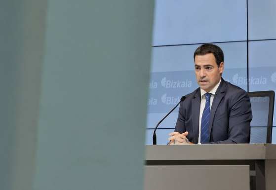 Pradales propone a Pedro Sánchez 36 medidas contra la inflación derivada de la crisis en Oriente Medio