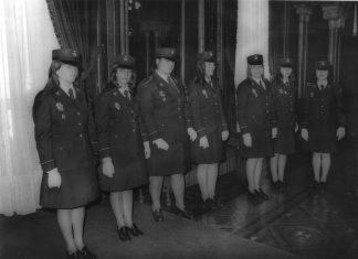 El Ayuntamiento de Bilbao conmemora el cincuenta aniversario de la incorporación de las mujeres a la Policía Municipal