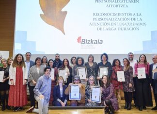 Bizkaia entrega los II Reconocimientos a las Buenas Prácticas en Atención Personalizada en los Cuidados de Larga Duración
