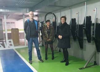 Bermeo estrena un aparcamiento seguro para bicicletas en la Udal Azoka impulsado por la Diputación Foral de Bizkaia