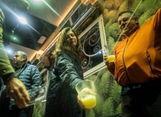 La cosecha del 2023 trae sidras muy aromáticas con algo menos de graduación alcohólica y cuerpo