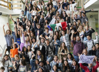 Nazioarteko ibilbideak indartzea gradu eta graduondokoetan, eta Welcome Center sortzea: UPV/EHUren ekintza berriak nazioarteko arloan