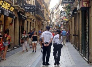 Un juzgado declara nula la convocatoria de empleo de la Guardia Municipal de Donostia que exigía saber euskera