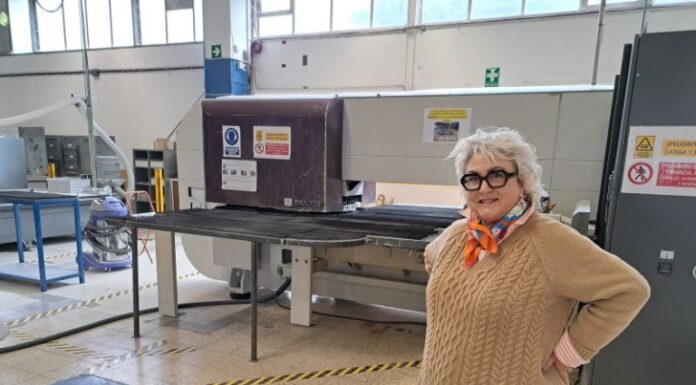 Safybox, azpiegitura sentikorretarako babes-kaxak fabrikatzen dituen euskal enpresa bakarra