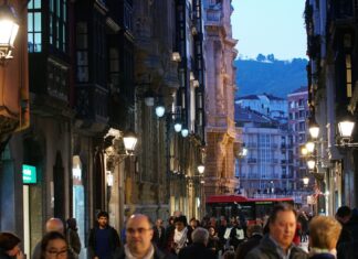 El Ayuntamiento de Bilbao, distinguido con el Premio Nacional de Comercio Interior