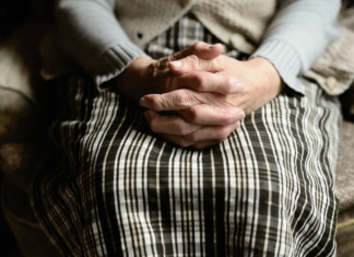 Barakaldoko herritarren ustez, adinekoen nahi gabeko bakardadeari aurre egitea eta hiria zikintzen duten pertsonei zigorrak gogortzea dira proiekturik beharrezkoenak