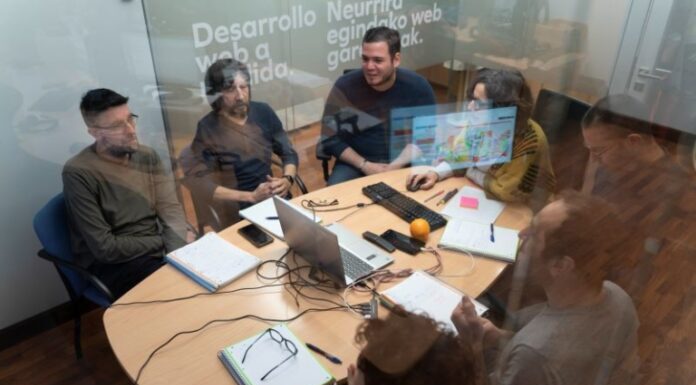 Lotura, enpresei neurrira egindako digitalizazioa eskaintzen dien Donostiako kooperatiba