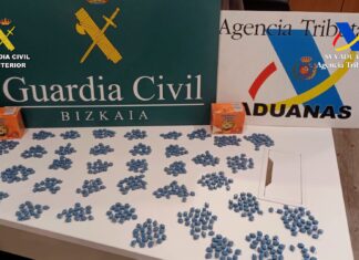 Intervenidas 2.703 pastillas de sildenafilo en el Aeropuerto de Bilbao