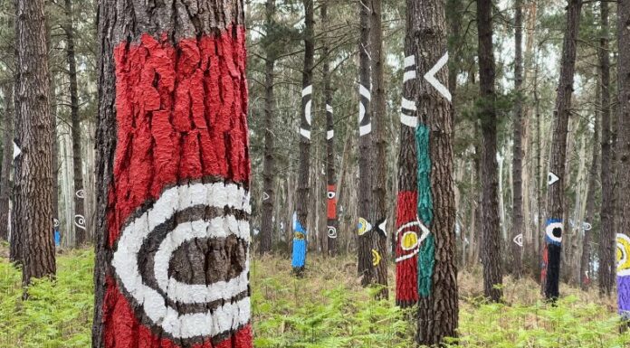 El Bosque de Oma se prepara para Semana Santa con una edición limitada de cuadernos de bitácora y un servicio de autobús