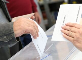 Se prevé un empate técnico en escaños entre PNV y EH Bildu a falta de un mes para las elecciones