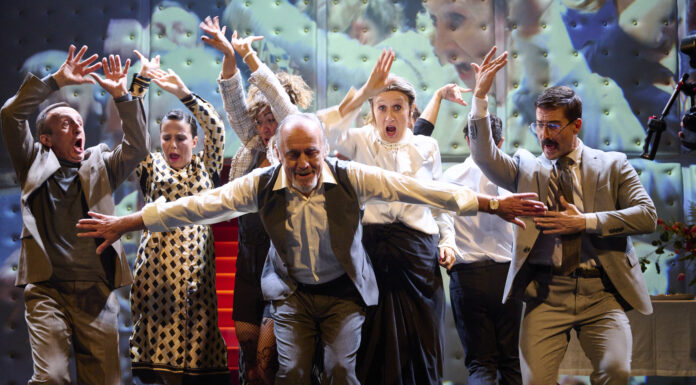 La producción del Teatro Arriaga «Festen» es candidata a cuatro Premios MAX de las artes escénicas