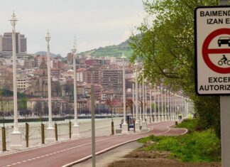 El primer tramo del Bulevar de la Ría en Lamiako ha entrado en servicio