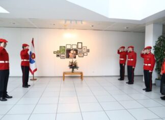La Ertzaintza homenajea a “Montxo” Doral, agente asesinado por ETA en Irun en 1996