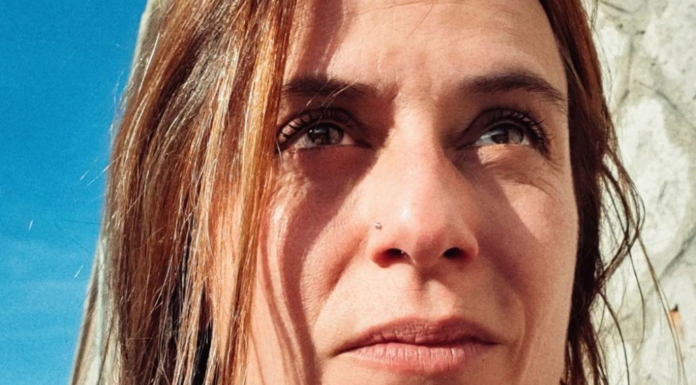 Itziar Ituño celebra un premio cantando ‘Sarri Sarri’ en apoyo a Fermín Muguruza
