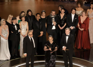 ‘Oppenheimer’ arrasa en los Oscars y España se va de vacío