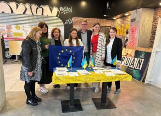«20 днів у Маріуполі» filmaren proiekzioak Putinen armaden Ukrainako inbasioari buruzko ziklo bati hasiera eman dio Gasteizen