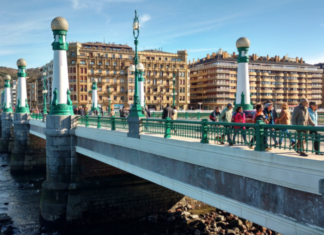 Donostiak 189.093 biztanle ditu