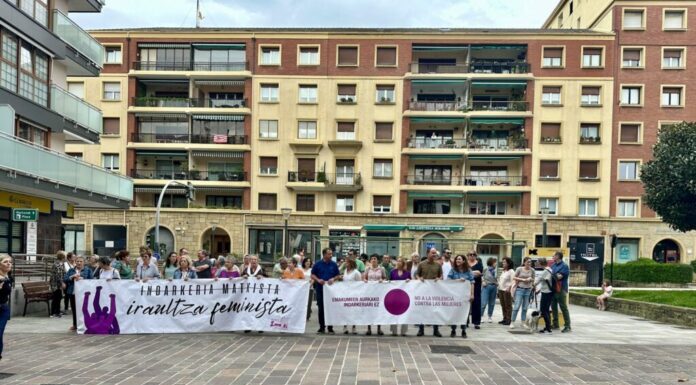 Una concentración denuncia la agresión machista ocurrida en Hondarribia
