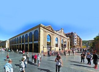 Donostiako Sustapenak bere gain hartu du Bretxako merkataritza-gunearen emakida