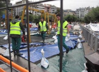 Garbiketa-zerbitzuek bikoiztu egiten dituzte beren ahaleginak Aste Nagusian
