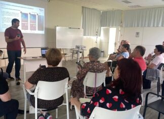 Concluyen los primeros talleres de formación para ayudar a reducir la brecha digital en 9 municipios de cuatro comarcas de Bizkaia