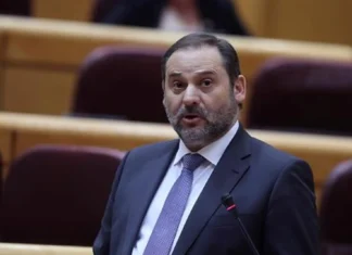 Ábalos avisa que dejará de ser «seguidista del PSOE» y alienta el voto en contra del cupo catalán