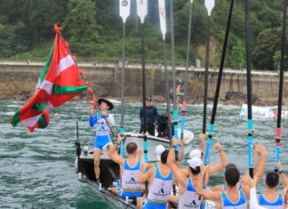 “Donostiarra”k Eusko Label Ligako lehen ikurrina eskuratu du Zarautzen; “Arraun Lagunak”, Euskotren Ligako txapelduna