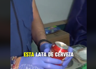 Parece una lata de cerveza, pero la Policía encuentra esto dentro