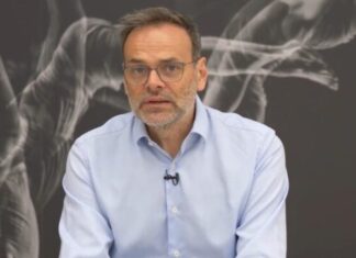 Álvaro Martínez de Lagos (Ulma Handling Systems): “Intralogistika robotizatuaren sektorea hazkunde handiko momentu paregabean dago”