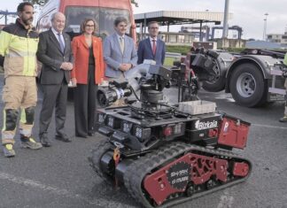Los bomberos de Bizkaia disponen de un robot multifunción único a nivel estatal en un servicio de emergencias