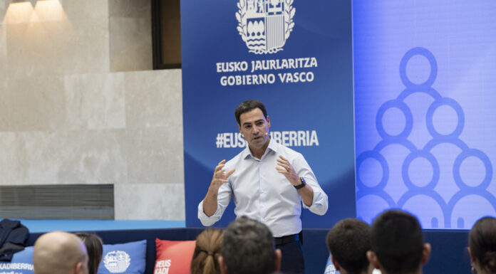 El primer Sociómetro de la era Pradales concede la victoria por la mínima al PNV