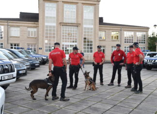 La Unidad Canina de la Ertzaintza viaja a Valencia para colaborar en la localización de personas desaparecidas
